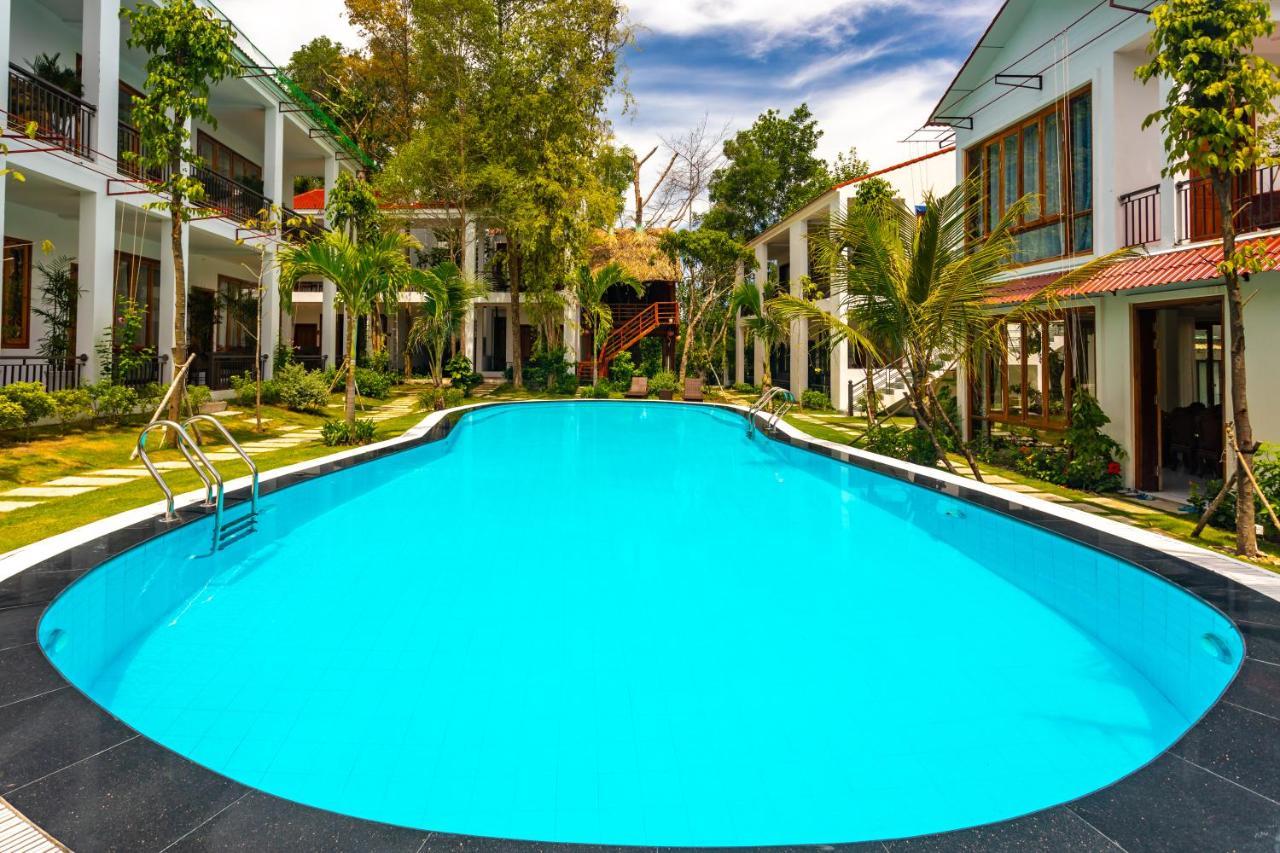 Caesar Phu Quoc Hotel & Resort Екстер'єр фото